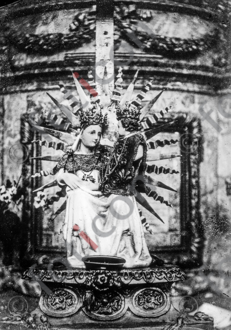 Gnadenbild von Ettal | Image of grace from Ettal - Foto foticon-simon-105-014-sw.jpg | foticon.de - Bilddatenbank für Motive aus Geschichte und Kultur